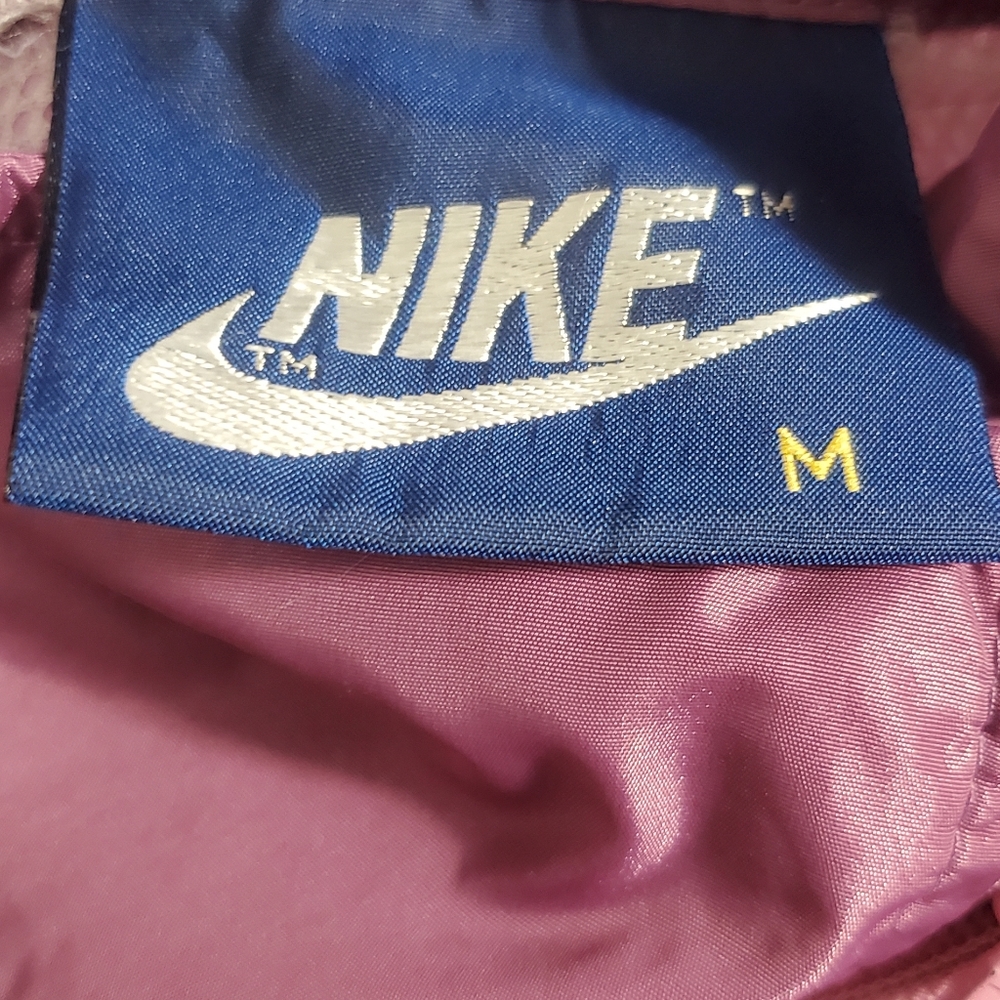 Vintage 80's Women's Nike Medium Purple Nylon Track Jacket Windbreaker - Picture 4 of 4